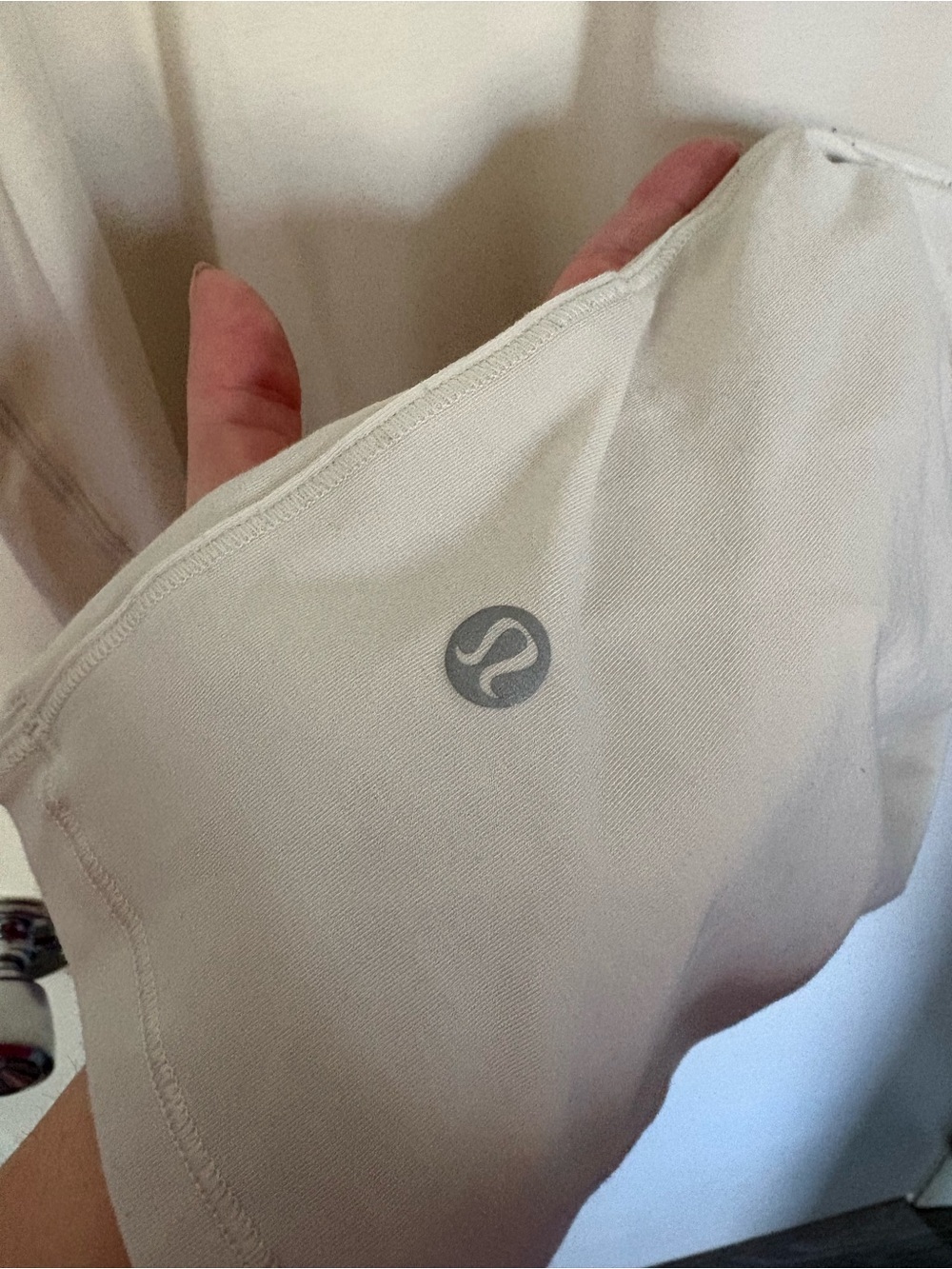 Lululemon Women’s Crew Neck Tee in Light Beige - Picture 2 of 2